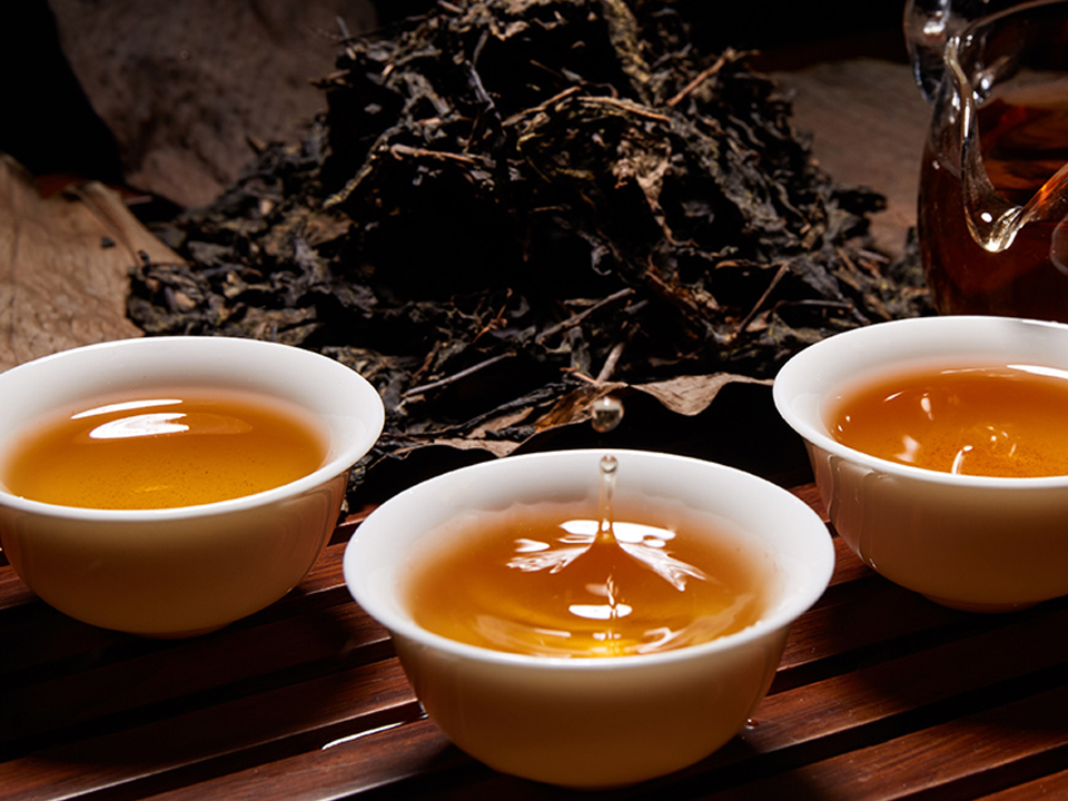 【发现品牌】栏目走进安化黑茶,探访百年木仓